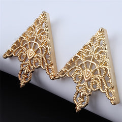 Floral Cut Out Buckle Collar Corners Collar Tip Pin