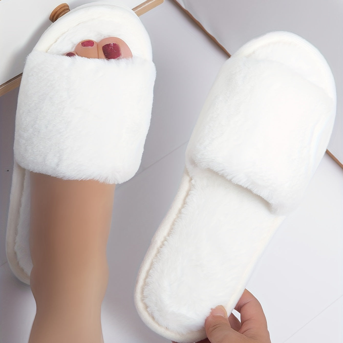 Women's Plush Open Toe Slippers Cozy Fuzzy Bedroom Shoes