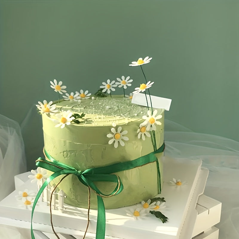8pcs Small Daisy Cake Inserts Fondant Daisy Inserts