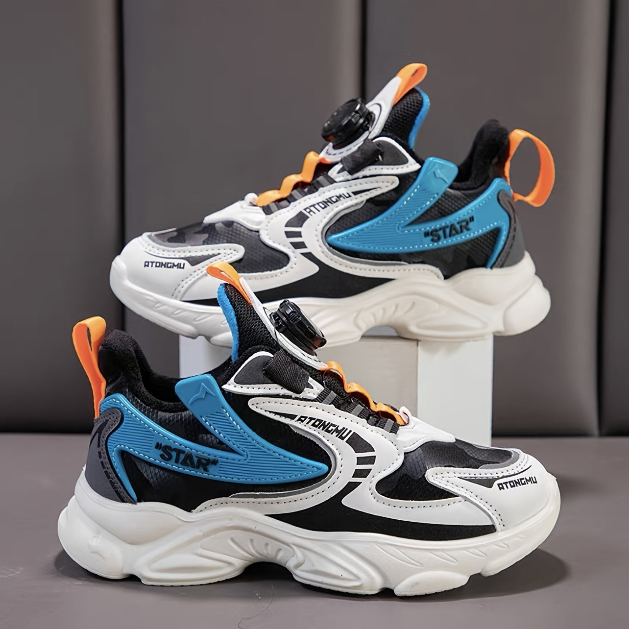 Boy's Chunky Shoes With Rotating Buckle Non Slip Sneakers For Kids