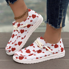 Women's Heart Pattern Skate Shoes