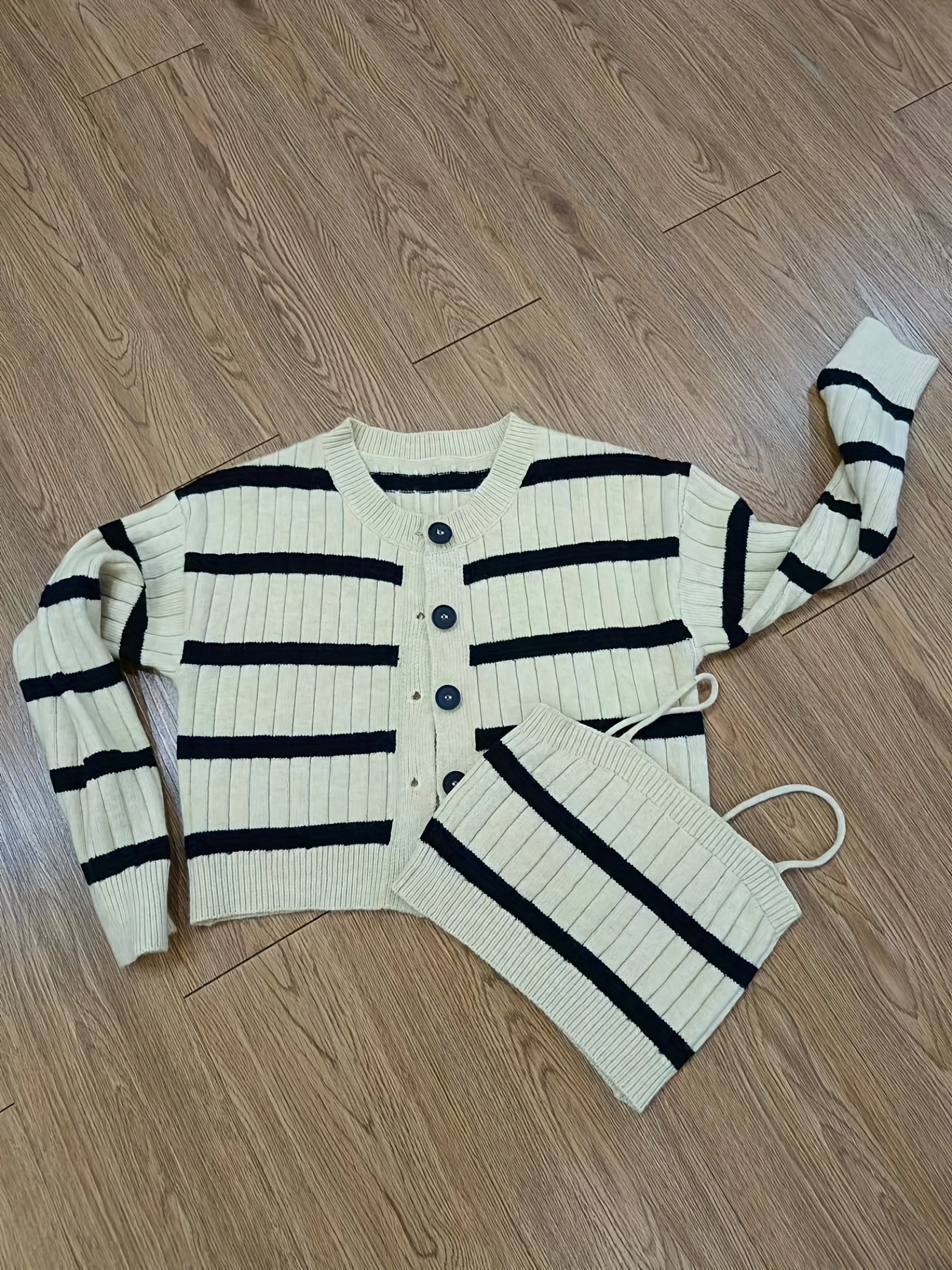 Stripe Pattern Knitted Two piece Set Long Sleeve Top & Crop Cami Outfits
