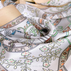 Classic Floral Print Bandana Vintage Boho Silky Square Scarf Necke...