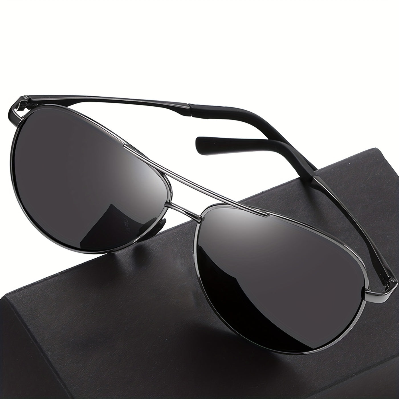 Polarized Aviator Sunglasses Lightweight UV Protection