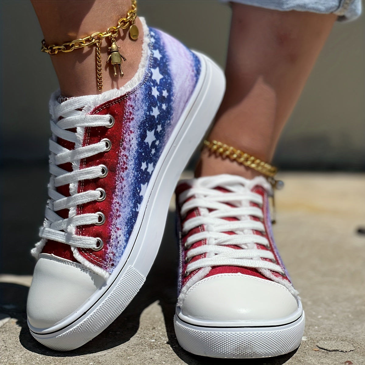 Women's Star Pattern Canvas Shoes Casual Lace Up Outdoor Shoes Lightweight