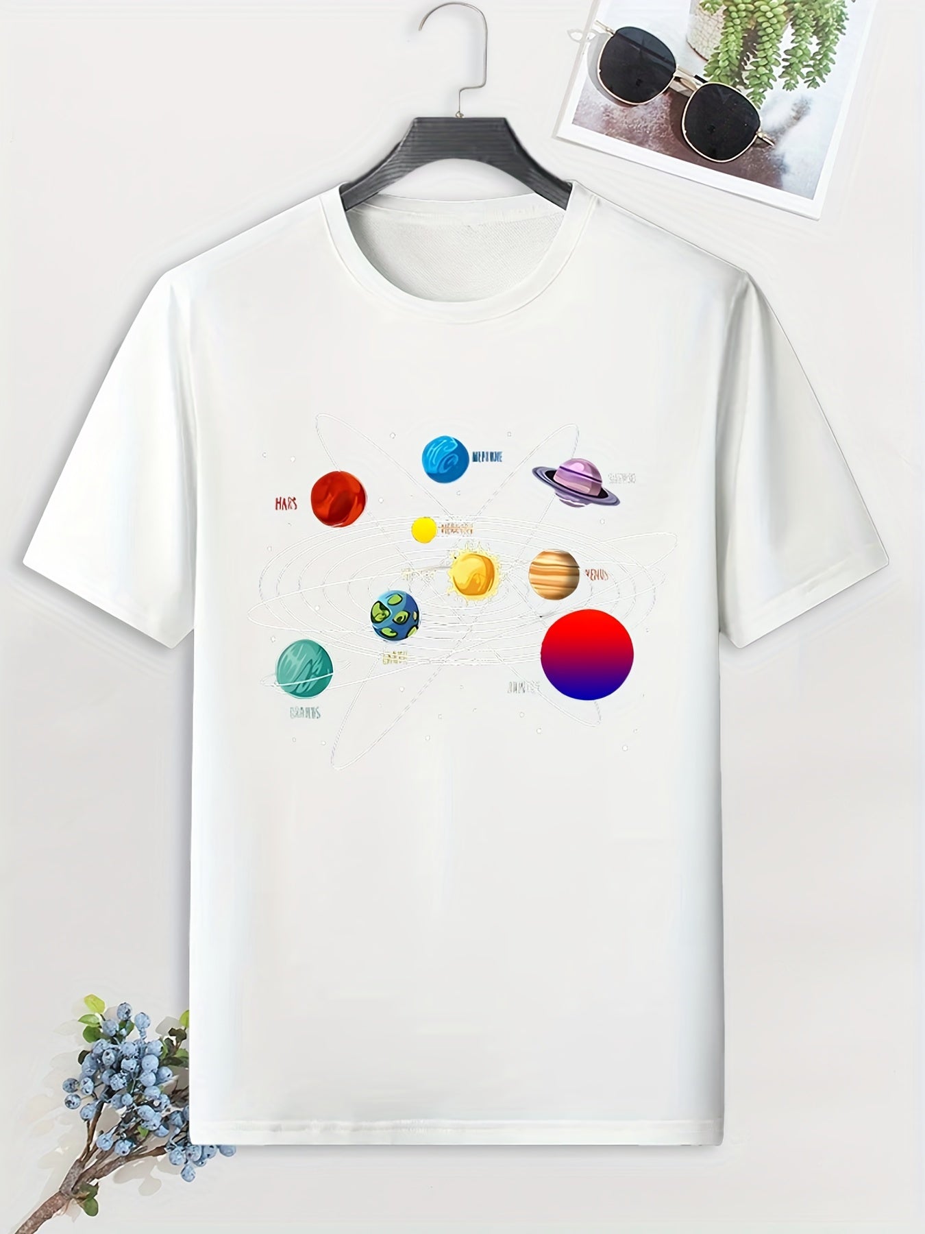 Men's Cartoon Planet Print T-shirt Active Breathable Tee