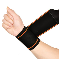 Breathable Wrist Wraps for Enhanced Workouts