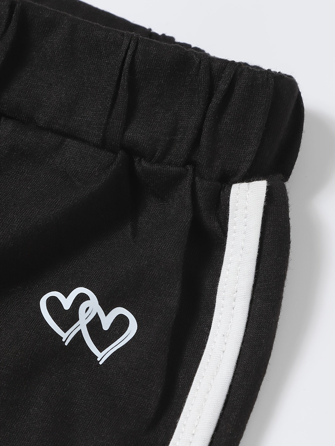Girls Mini Heart Striped Print Shorts for Summer Sports