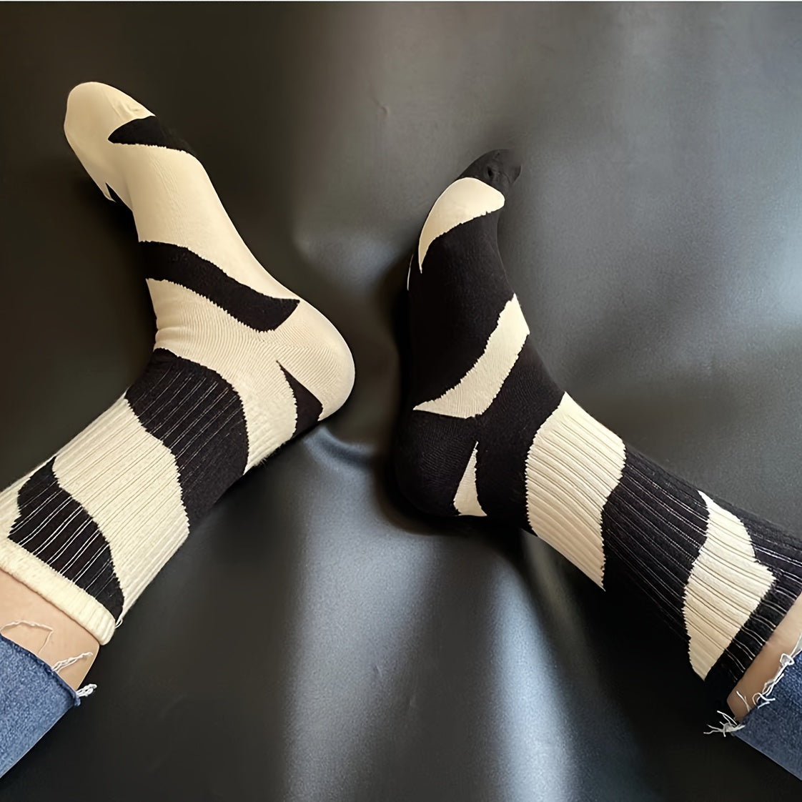 4 Pairs Crew Socks Spring Autumn Outdoor Sports Warm Socks