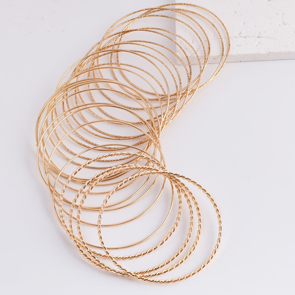 24pcs Exaggerated Spiral & Flower Pattern Bangle Set