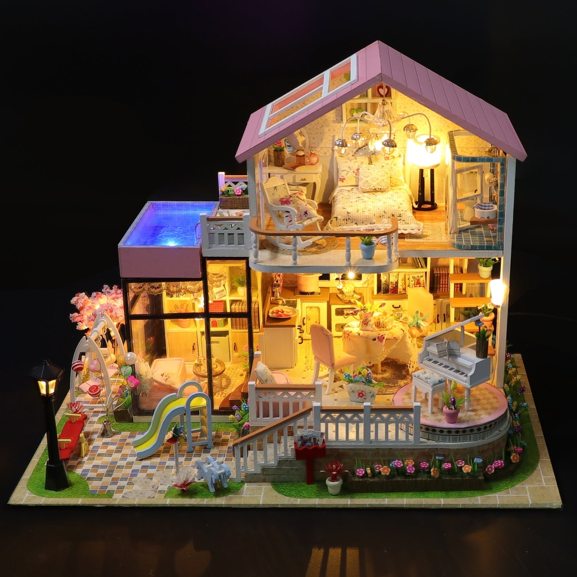 Children's DIY Doll House Garden Small Villa Christmas Gift
