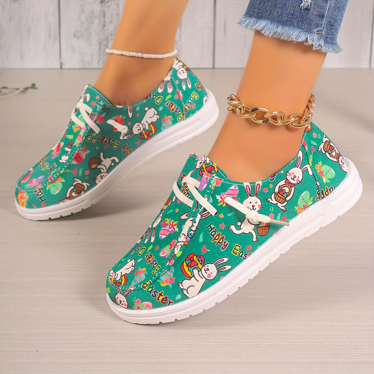 Women's Easter Eggs & Rabbit Lightweight Canvas Shoes Slip-on Walking Shoes