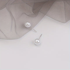 Temperament Pearl Stud Earrings Round Pearl Earrings