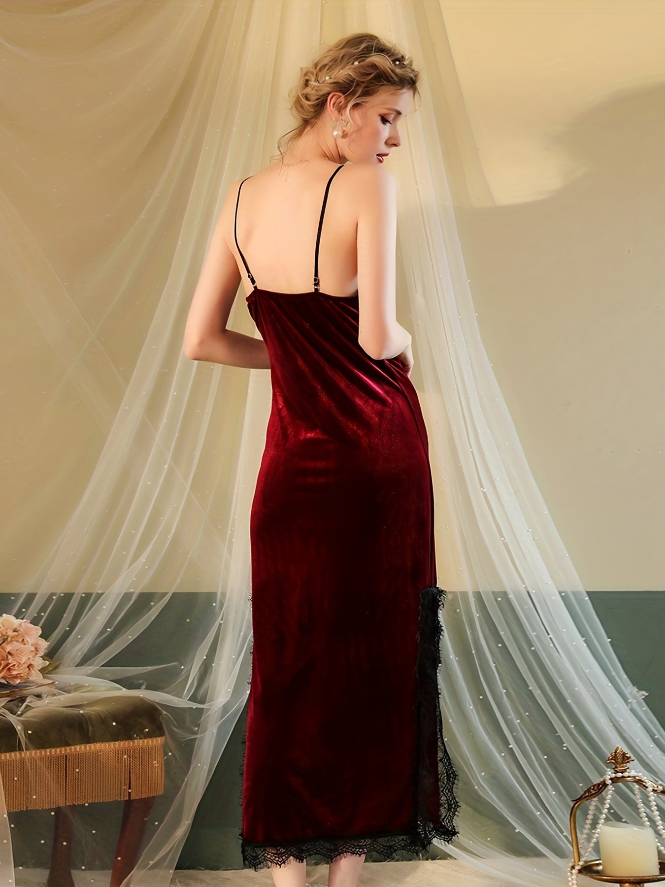 Lace Velvet Nightdress V-neck Sleep Dress