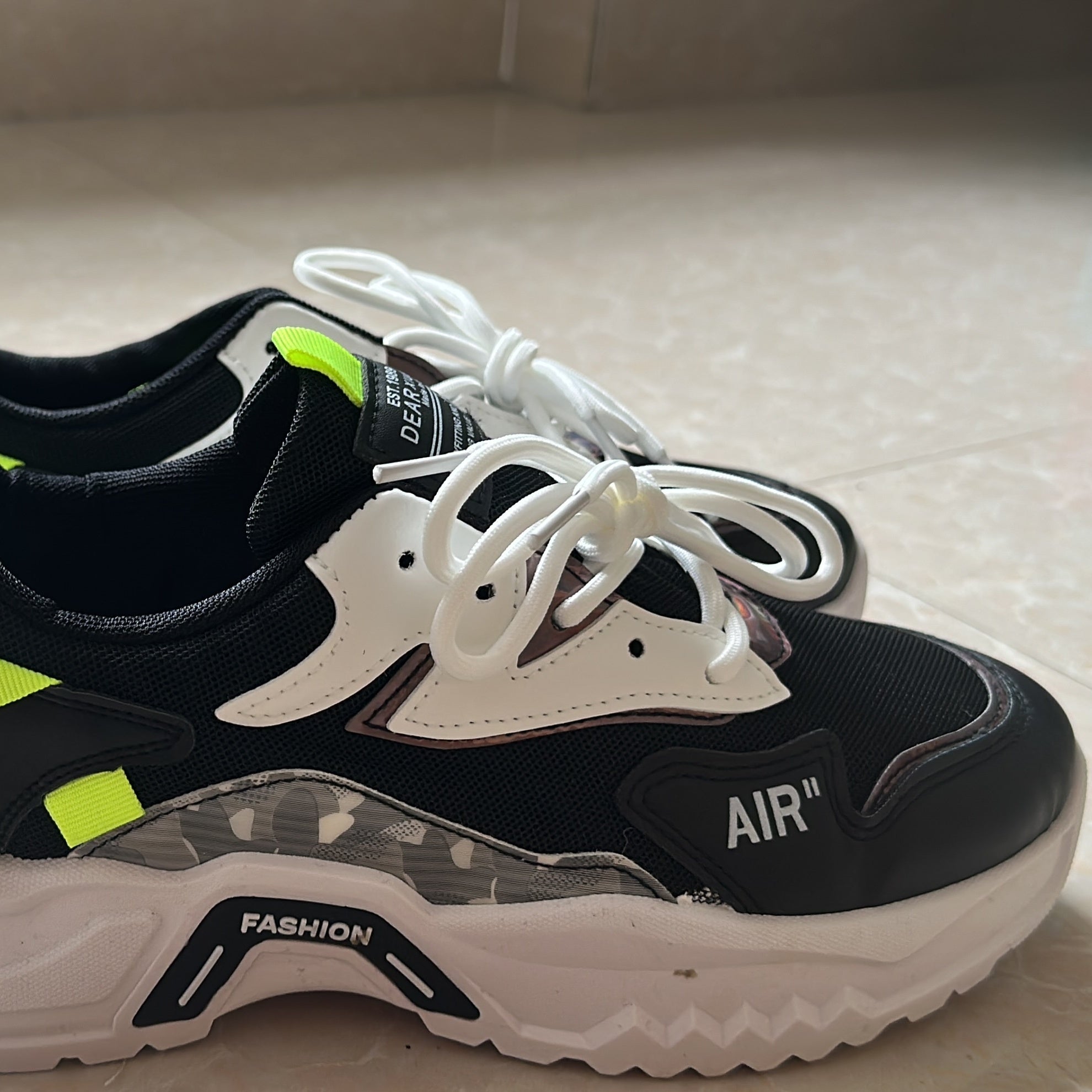 Men's Chunky Lace-up Sneakers Shock Absorbing Athletic Dad Shoes