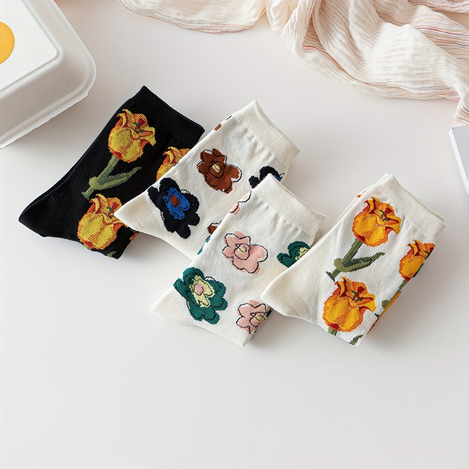 4 Pairs Rose Print Socks Soft & Mid Tube Socks Women's Stockings