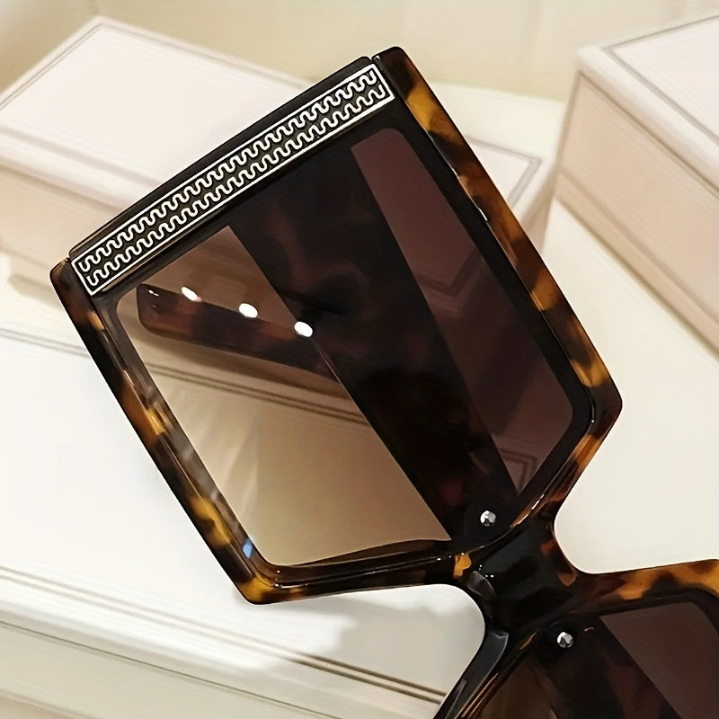 Vintage Oversized Square Sunglasses Gradient Lens UV400