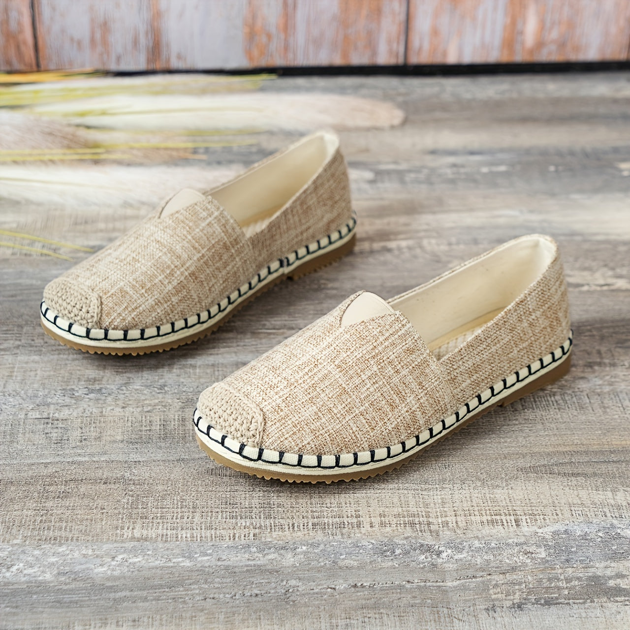 Women's Canvas Slip On Flat Shoes Soft Sole Comfy Walking Flats