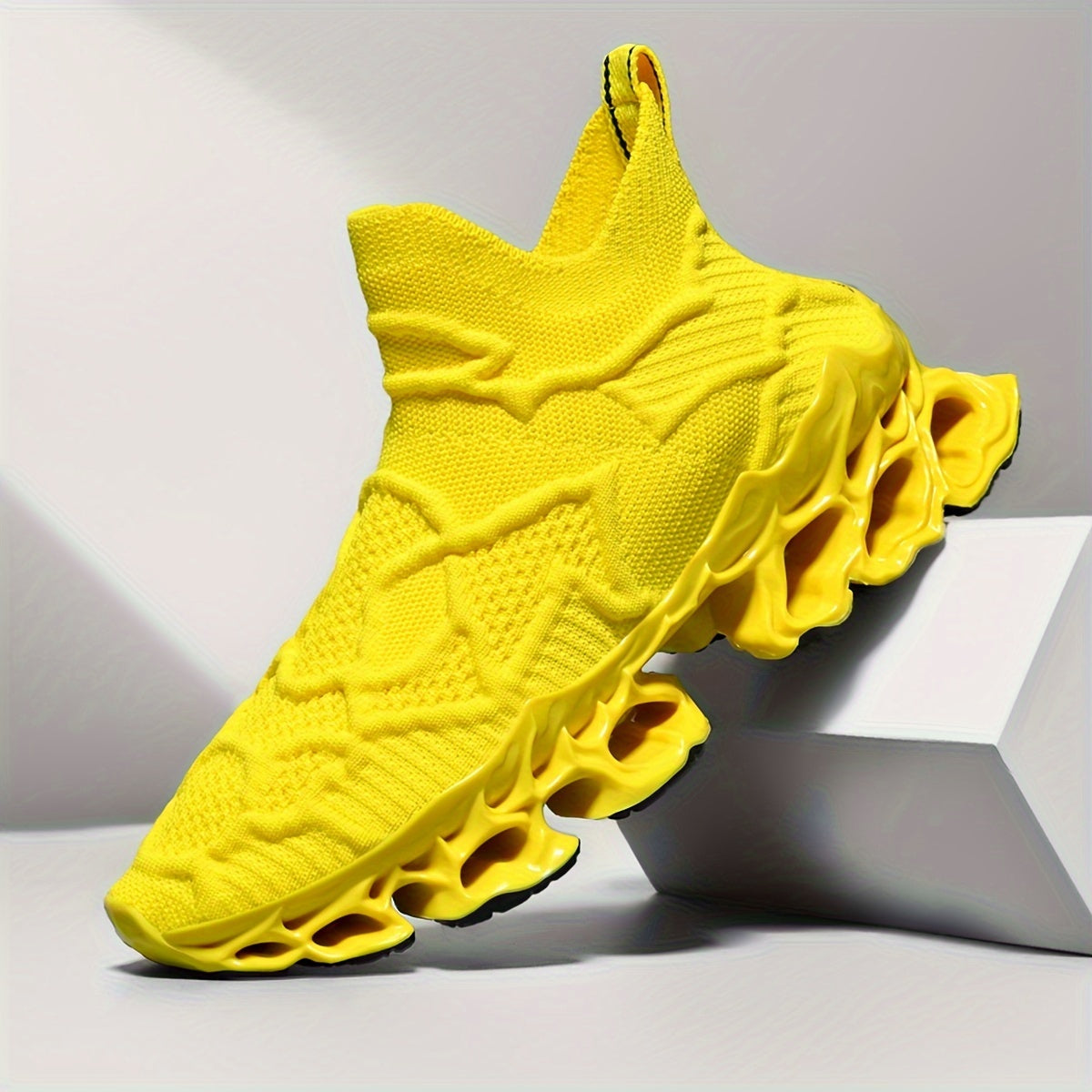 Women's Breathable Running Shoes Non-slip Athletic Sneakers