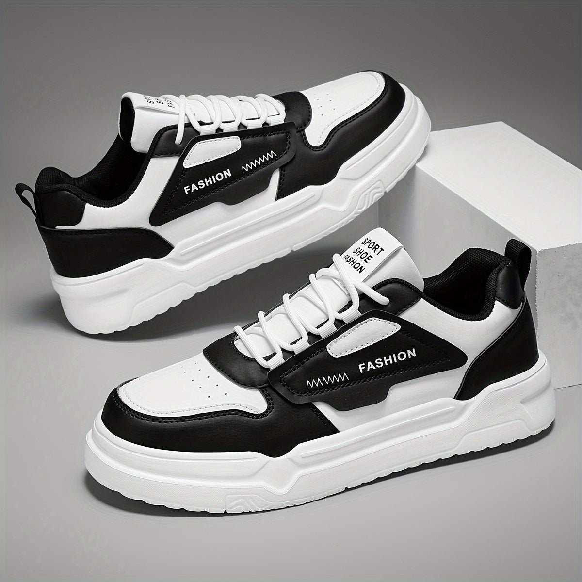 Men's Letter Print Lace Up Skateboard Shoes Lightweight Sneakers