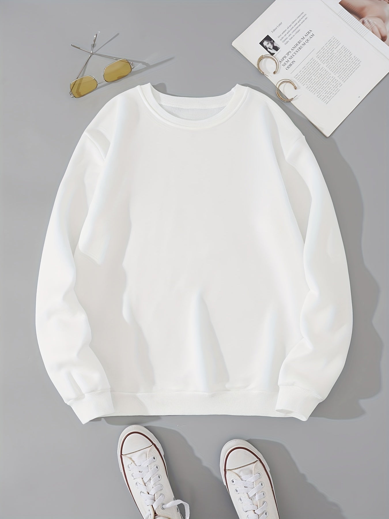 Women's Solid Pullover Sweatshirt Crew Neck Casual Long Sleeve