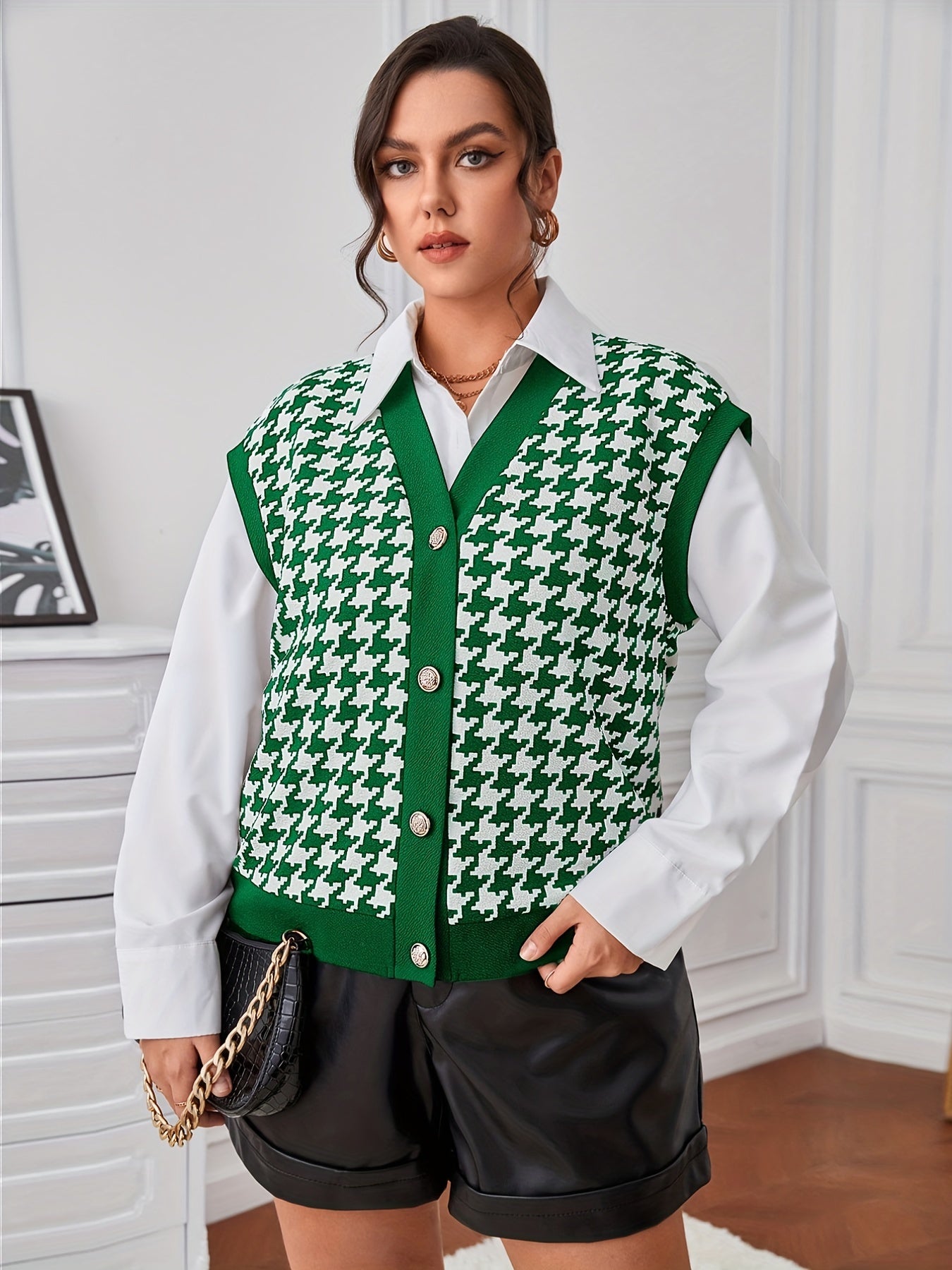 Houndstooth V Neck Knit Vest