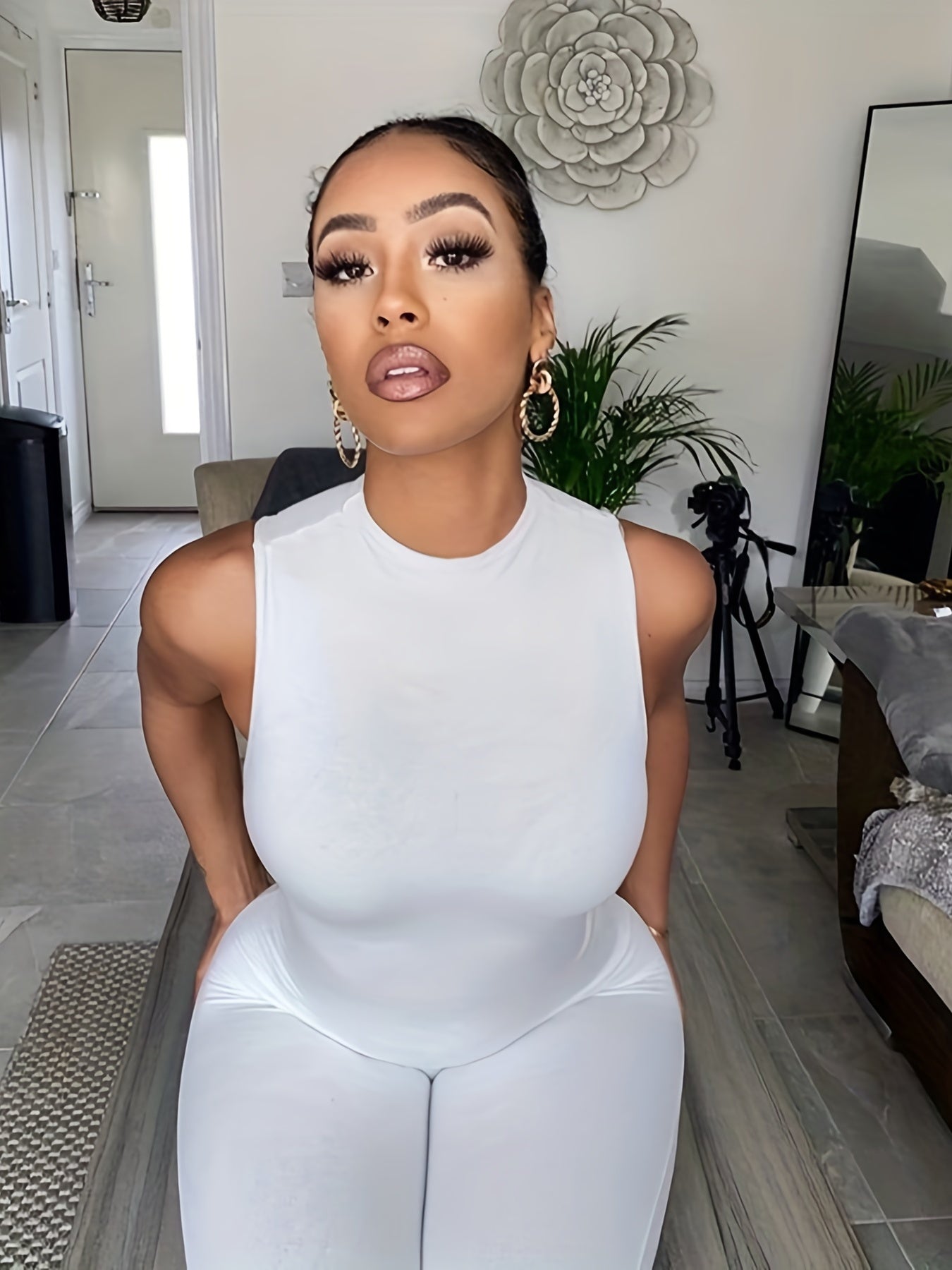 Sleeveless Zip Up Slim Romper Jumpsuit
