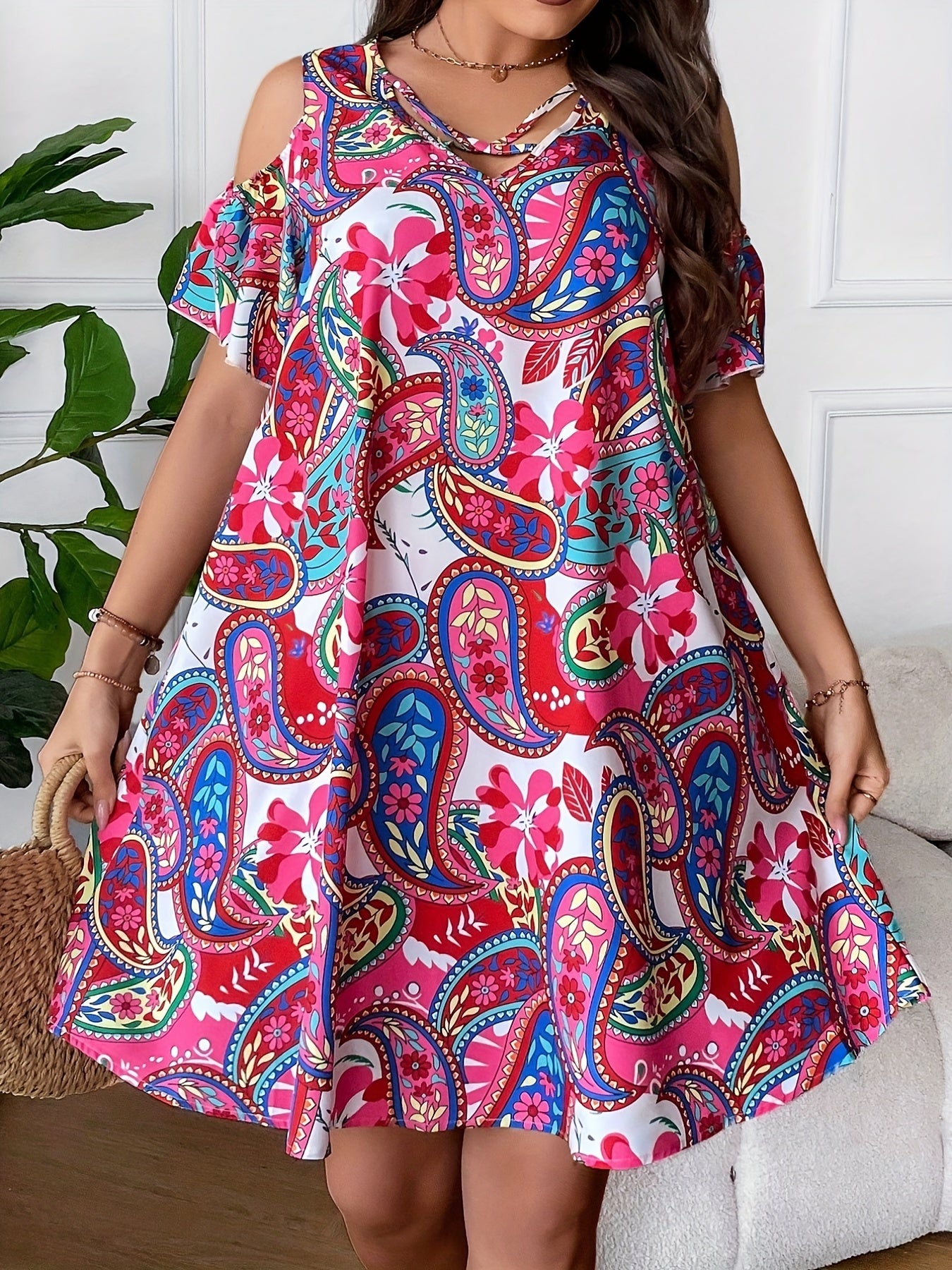 Paisley Print Cold Shoulder V Neck Dress