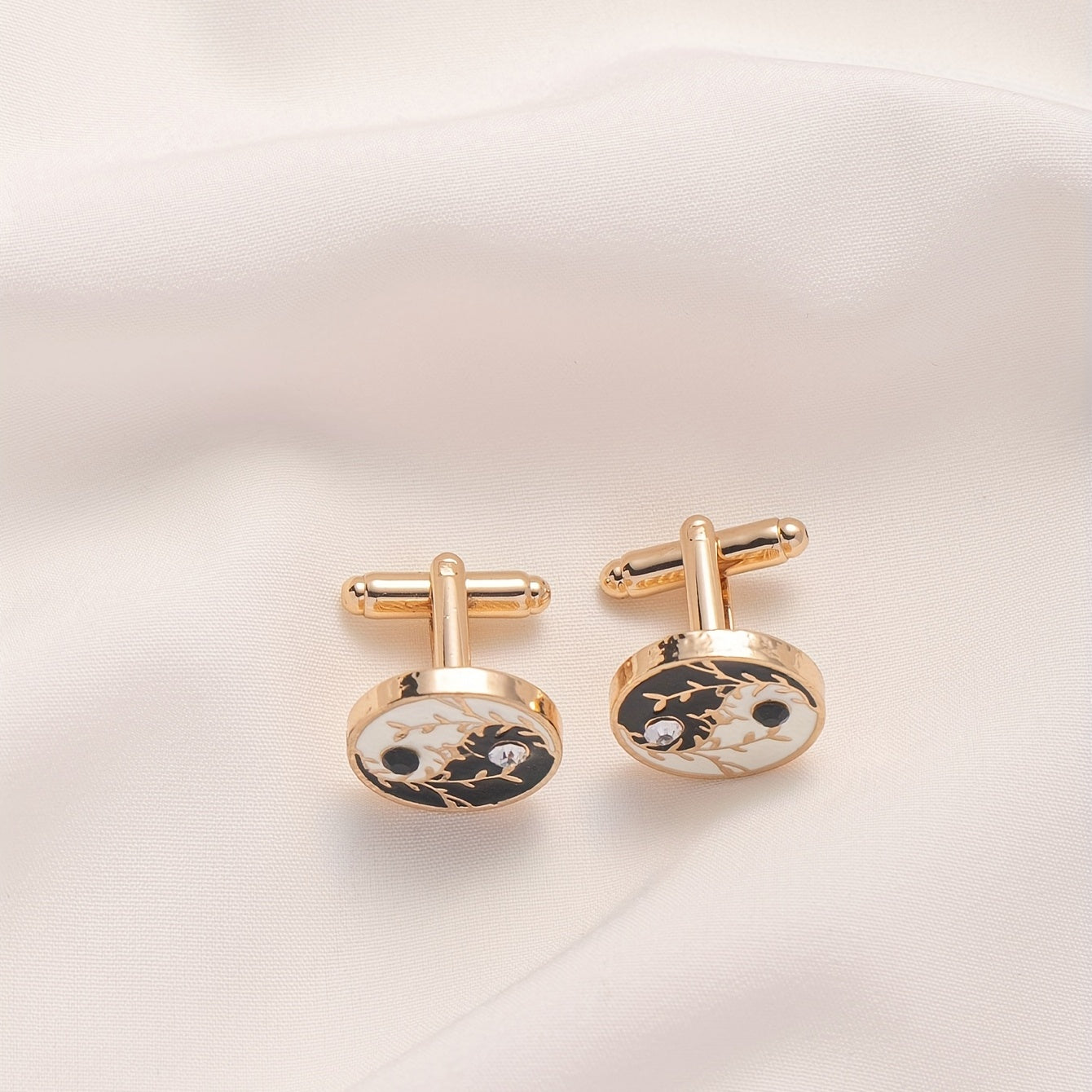 Men's Retro Tai Chi Cufflinks Shirt Cuffs Buttons