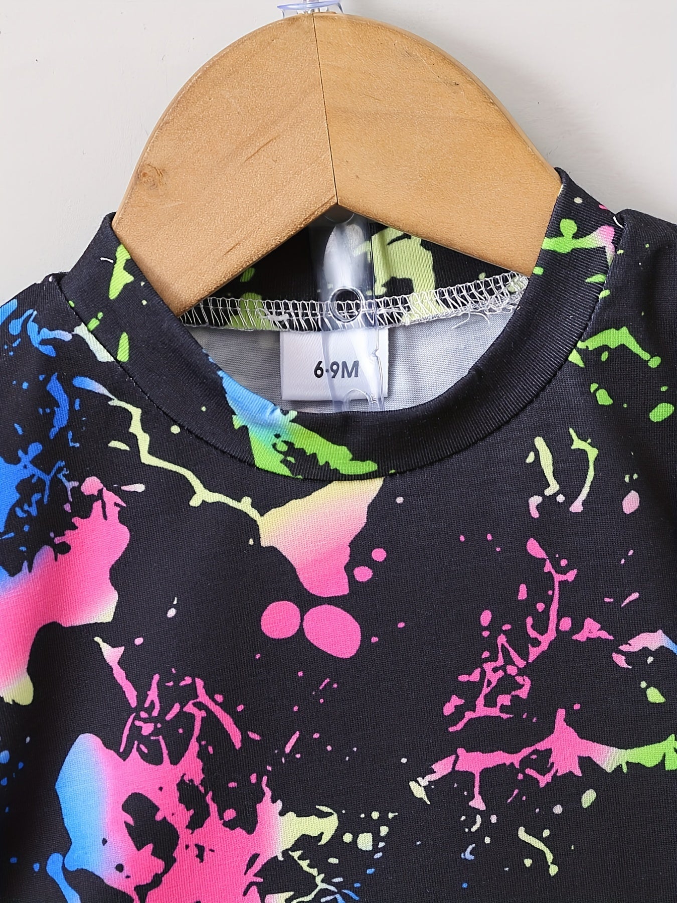 2pcs Infant Boys Ink Graphic T-shirt & Shorts Set for Summer