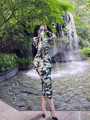 Retro Dress Round Neck Bodycon Midi Dress