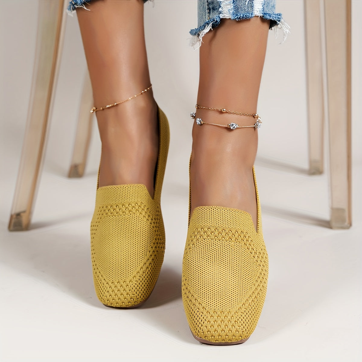 Women's Breathable Knit Flat Shoes Lightweight Closed Toe Slip On Shoes