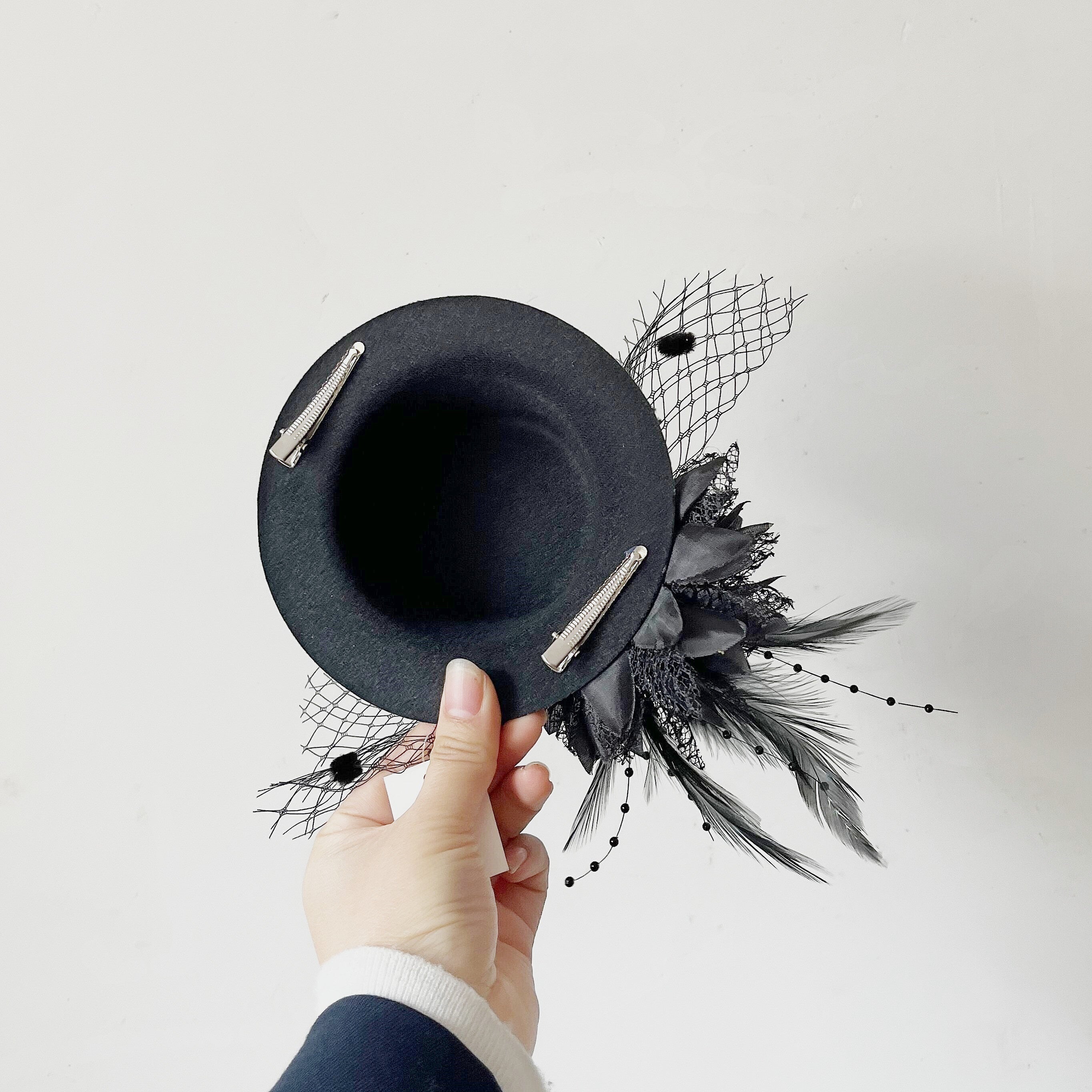 Feather Headdress Small Top Hat Mesh Hair Clip Hair Accessories