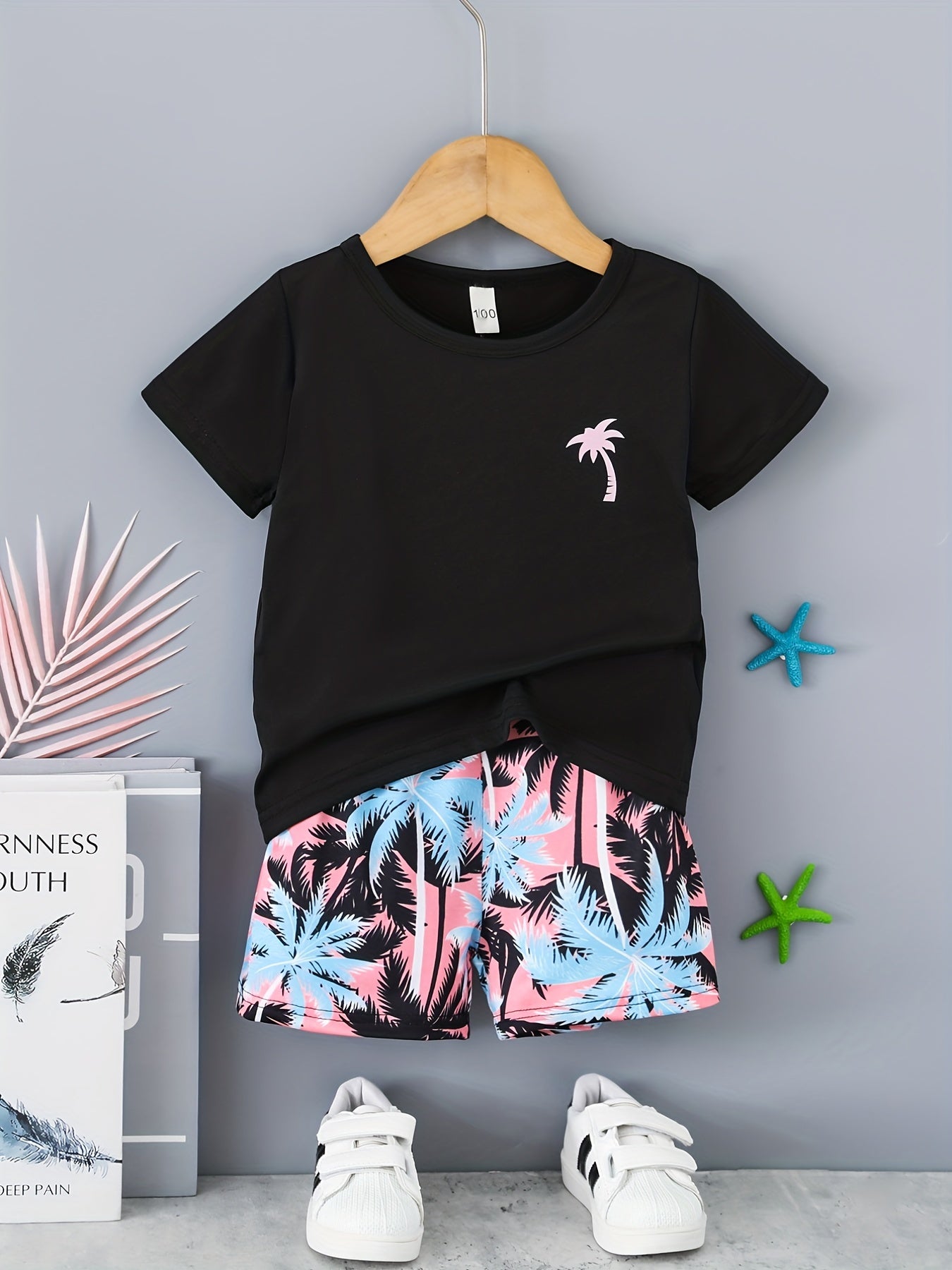 Boys Coconut Tree Print Tee & Shorts 2pcs Set