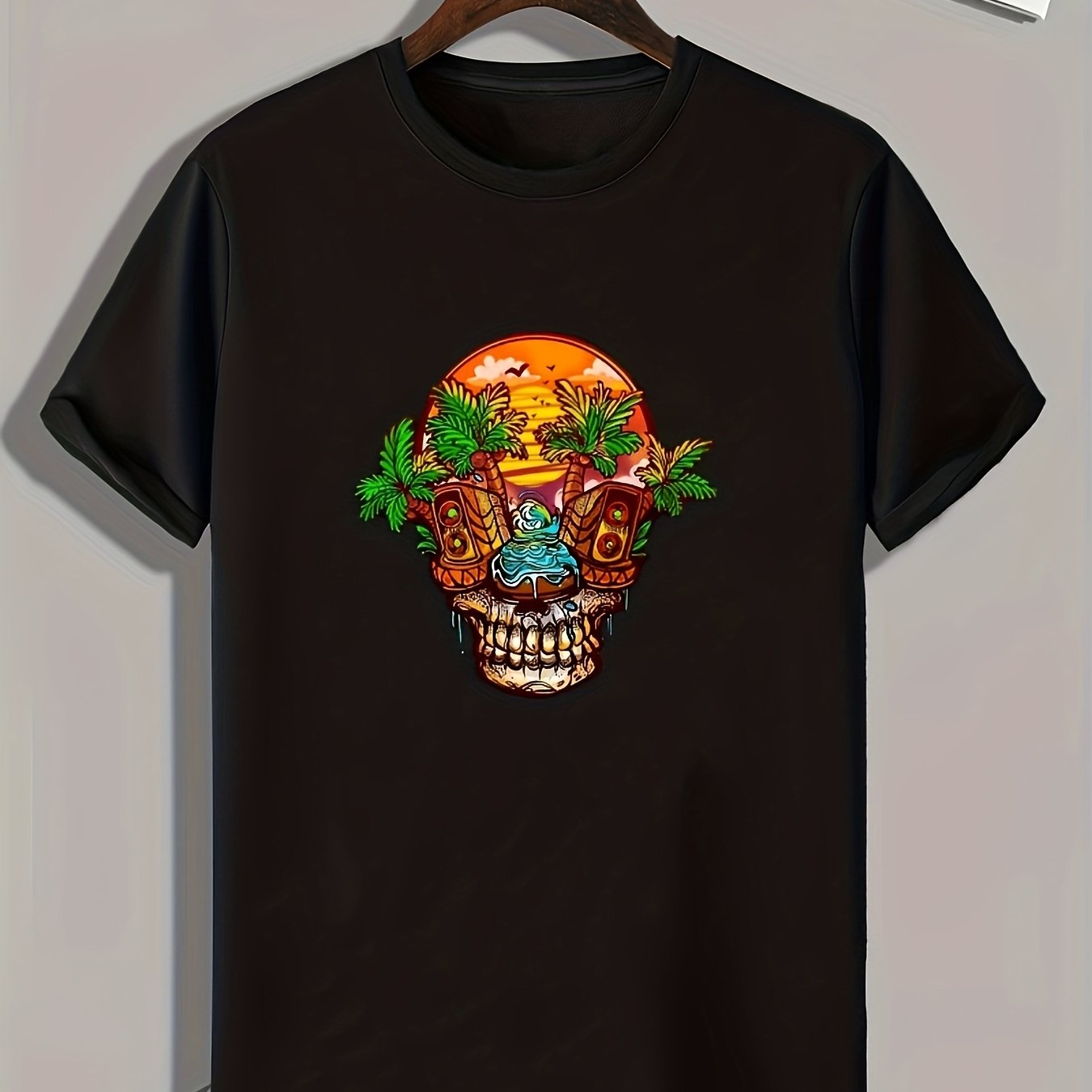 Creative Skull Print Men's Graphic T-shirt for Summer