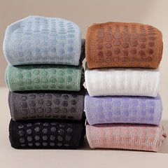 Non slip Yoga Socks With Grips For Fitness Pilates Ballet