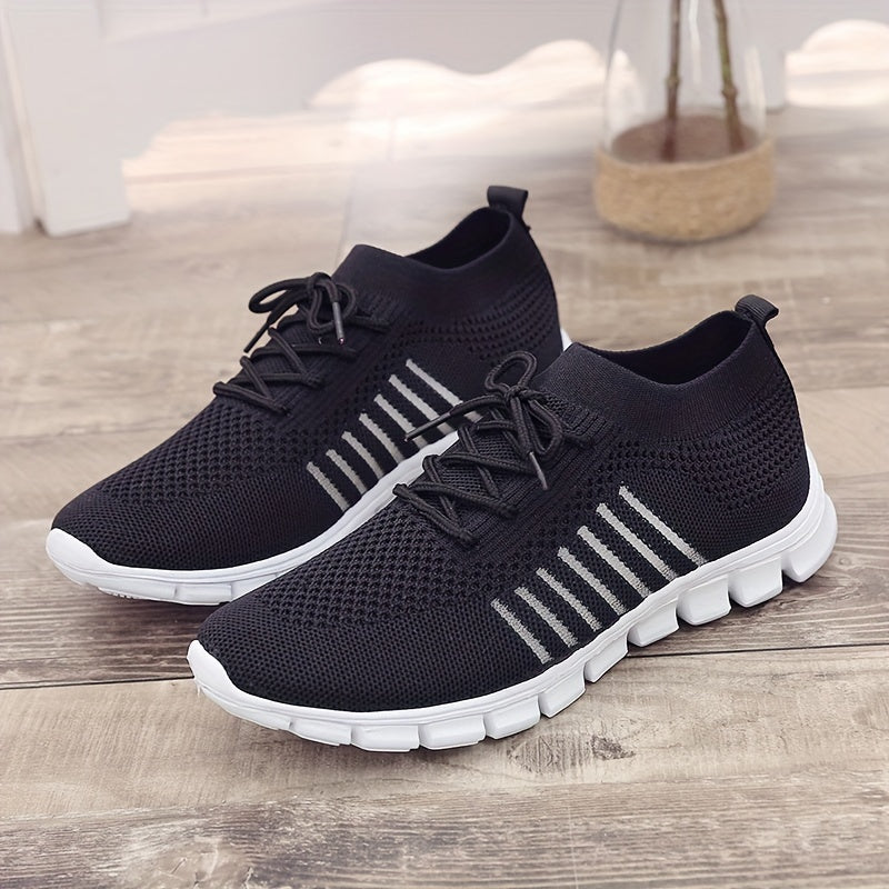 Women's Mesh Sports Shoes Lightweight Low Top Outdoor Travel