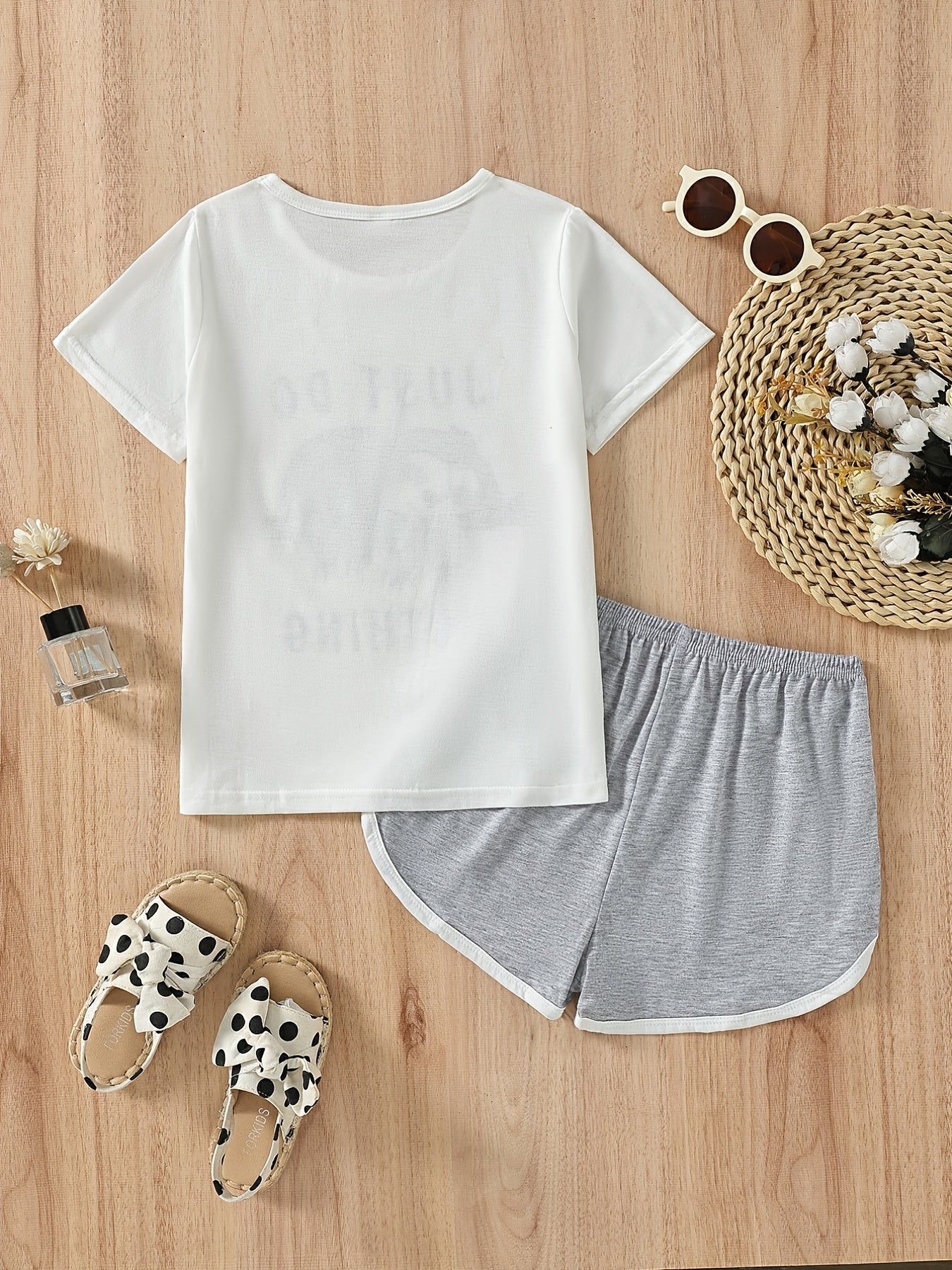Girls Sloth Print Two Piece Set Short Sleeve T shirt & Sports Shorts