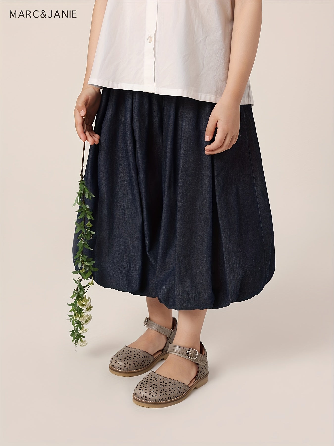 MARC&JANIE Girls Bubble Cropped Pants Elastic Band Leg & Waist Comfy Fit