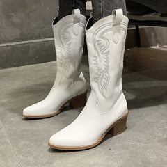 Women's Chunky Heeled Western Boots Embroidered Cowgirl Boots