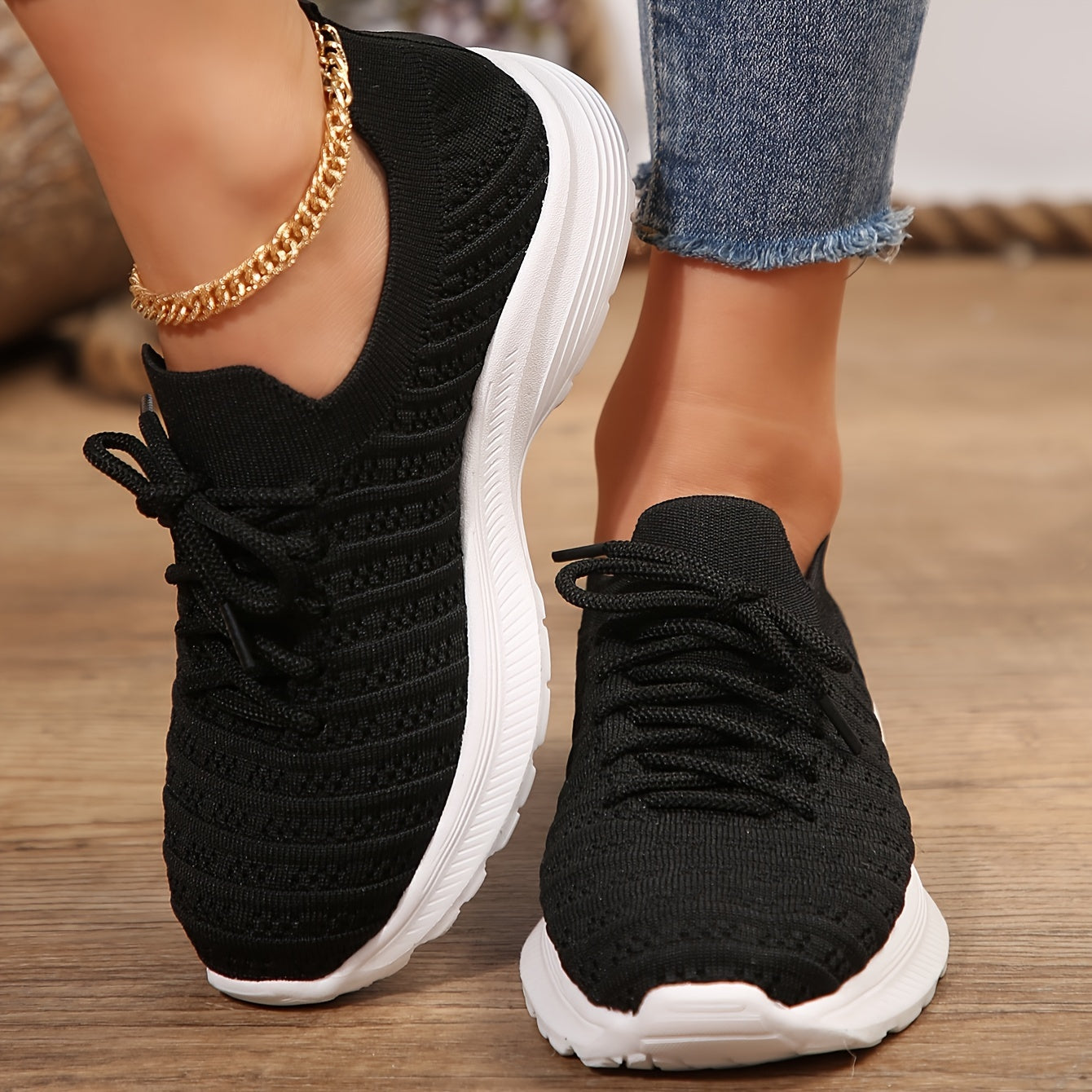 Women's Breathable Athletic Sneakers Lace up Running Shoes