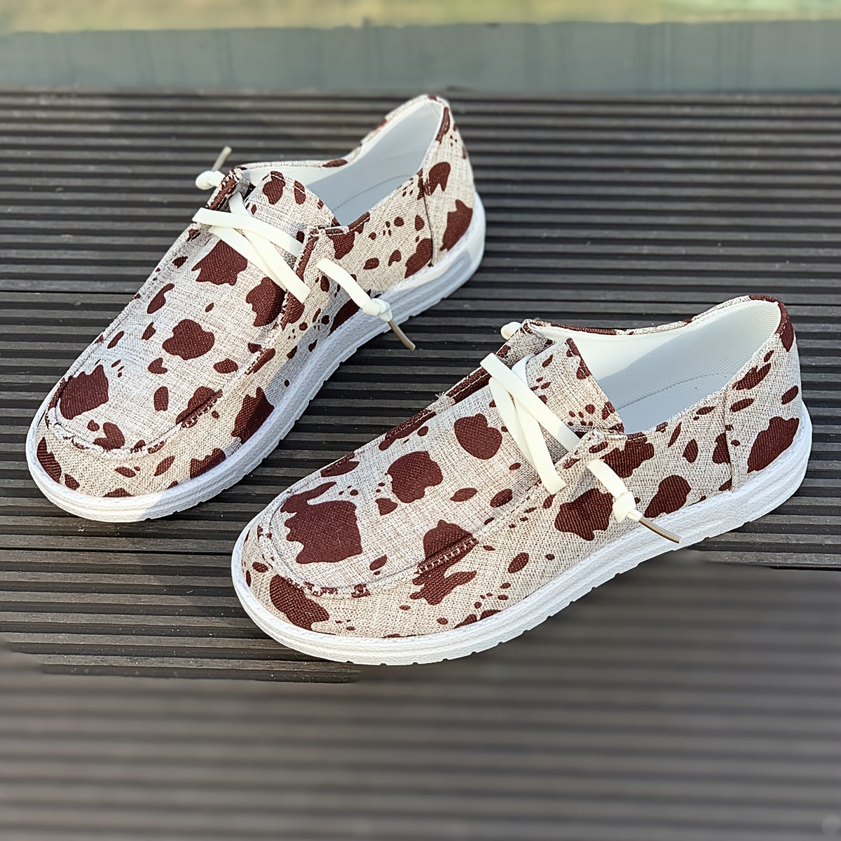 Women's Cow Spot Skate Shoes Lightweight Lace-up