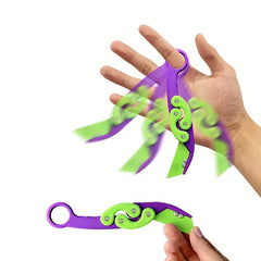 Gravity 3D Printing Folding Claw Small Carrot Toy