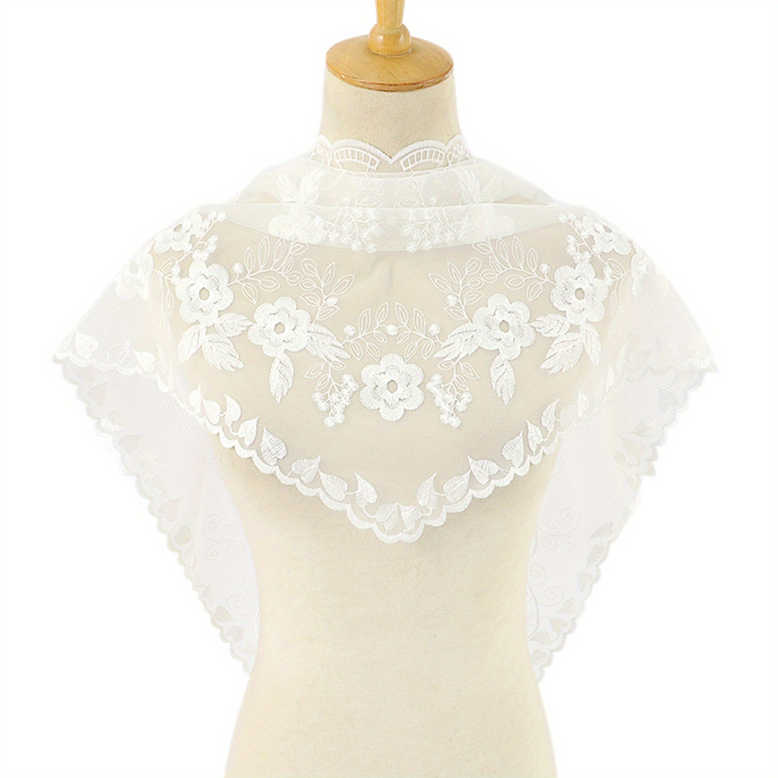 Lace Flower Embroidery Triangle Veil Mantilla Head Wrap