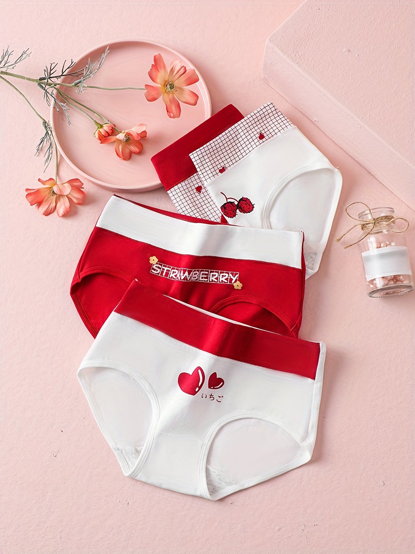 4pcs Letter & Heart Print Briefs Women's Panties
