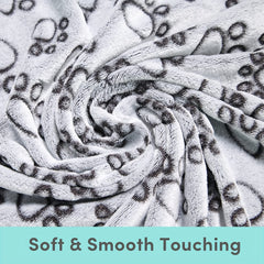Soft Fleece Pet Blanket - Perfect Christmas Gift