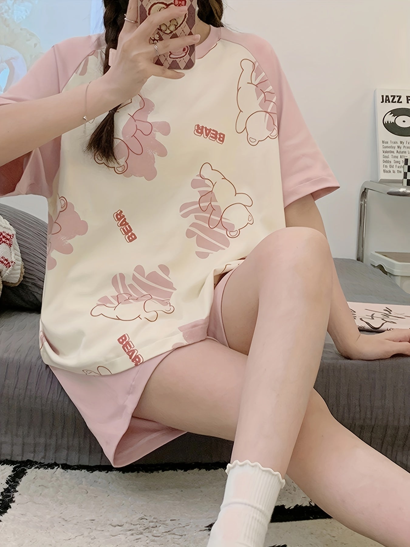 Bear Print Pajamas Set Raglan Sleeve Top & Shorts