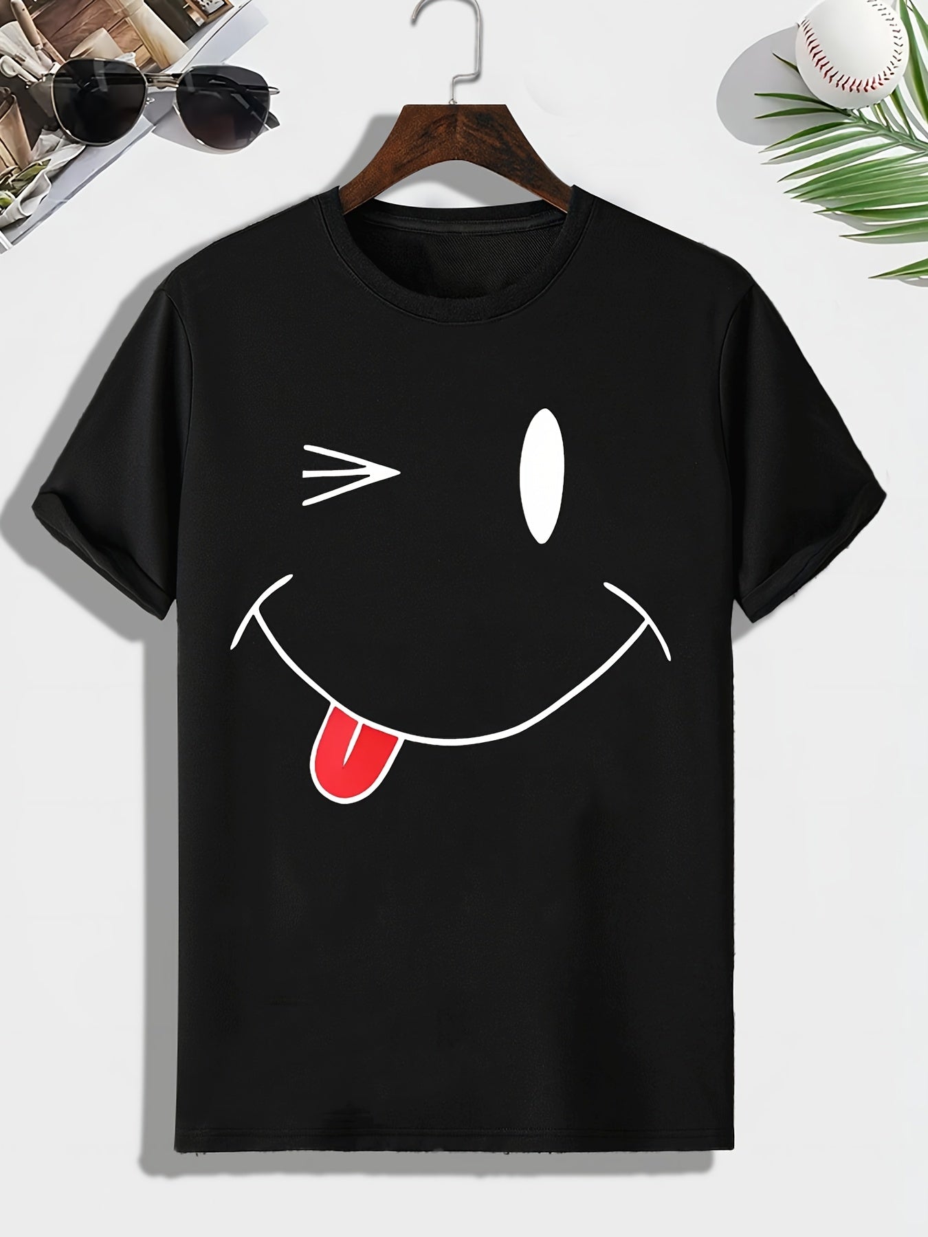 Men's Smile Print T shirt Active Comfy Slightly Stretch Crew Neck Tee