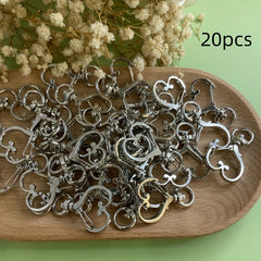 20pcs Heart Shaped Keychain Dog Buckle Jewelry DIY Accessories