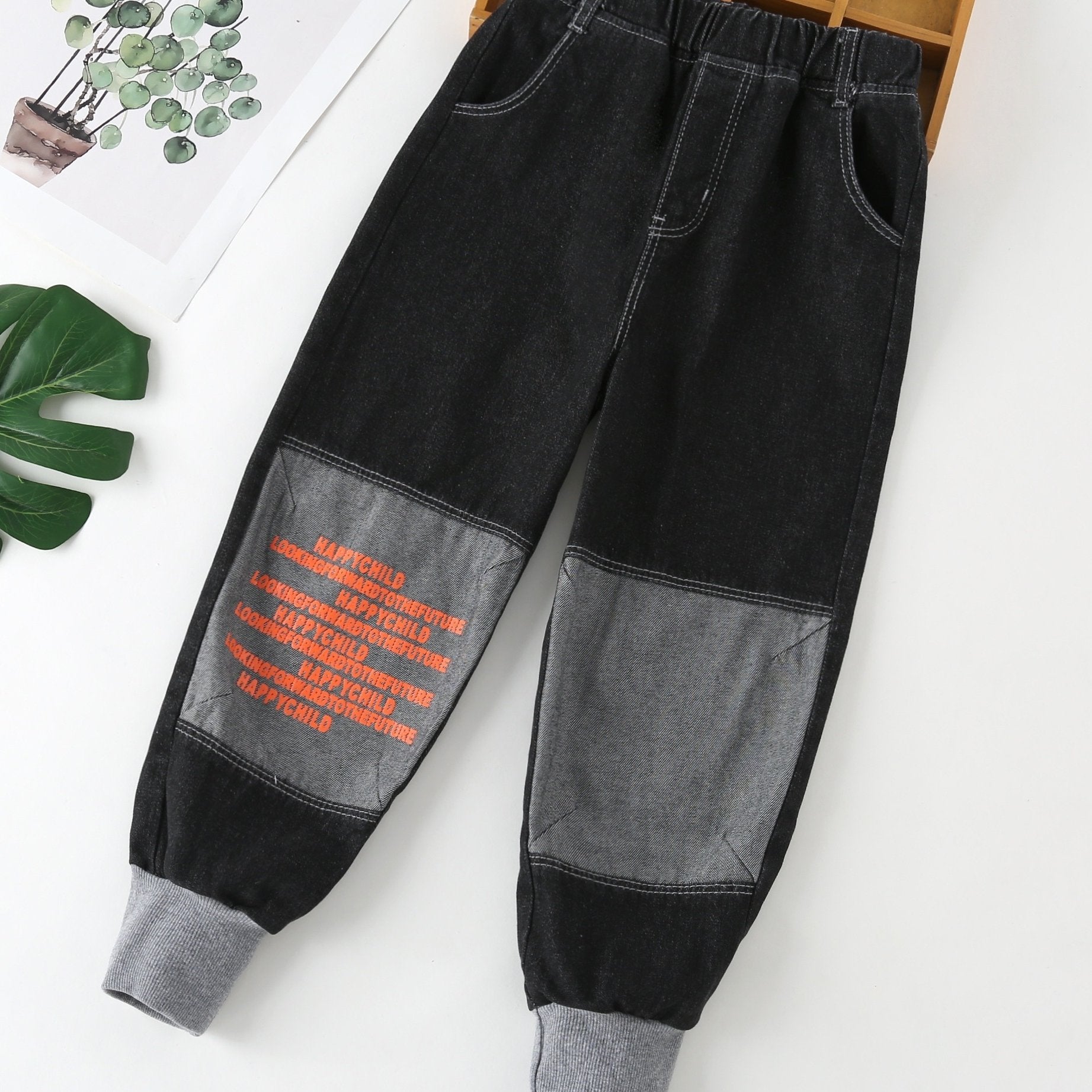 Boy's Letters Print Jogging Pants & Denim Jeans